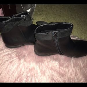 Plus sized (wider circumference) Black boots